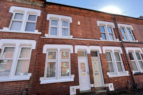 2 bedroom terraced house for sale, Howard Road, Leicester