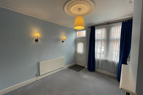 31 Howard Road, Leicester, LE2 1XG