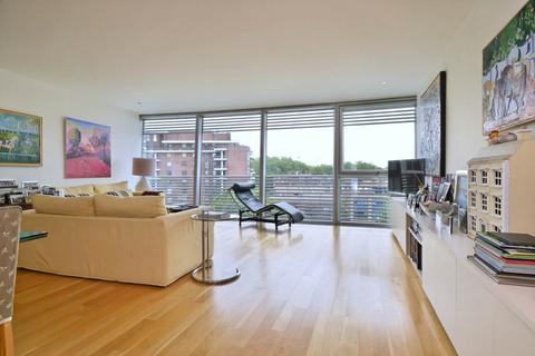 2 bedroom apartment for sale, Albion Riverside, Battersea, SW11