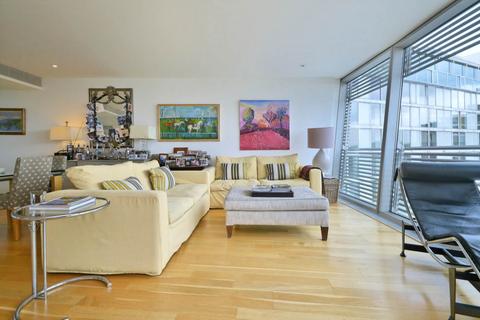 2 bedroom apartment for sale, Albion Riverside, Battersea, SW11