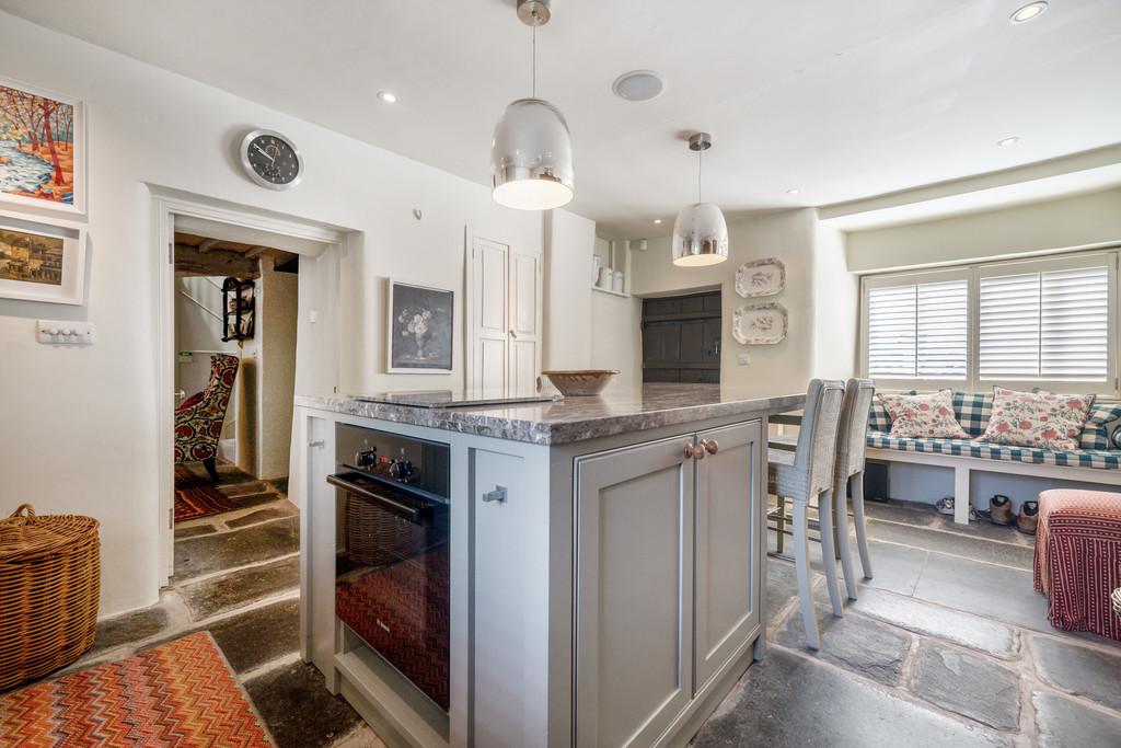 Padmire Kitchen