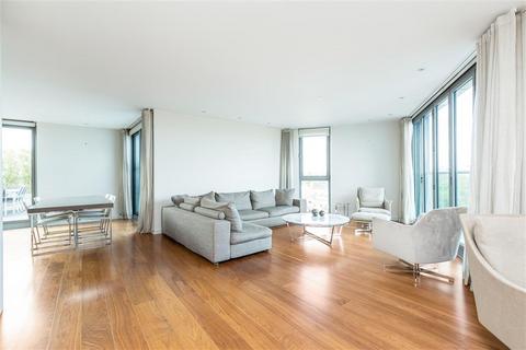 3 bedroom flat to rent, Riverside Quarter, SW18