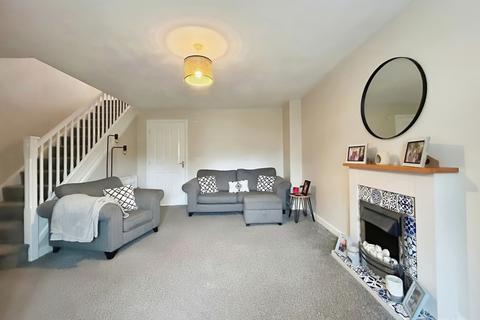 3 bedroom terraced house for sale, Sunningdale Way, Gainsborough