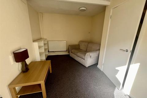 Property to rent, Warner Street, Accrington