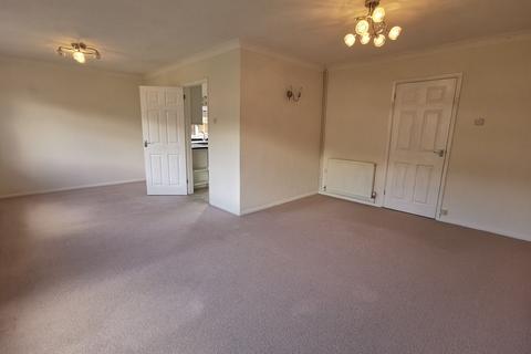 3 bedroom detached bungalow for sale, Hemmant Way, Gillingham, Beccles