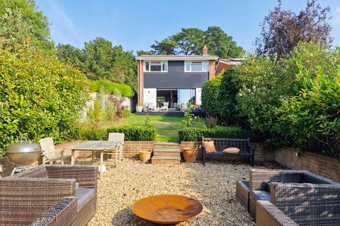 3 bedroom detached house for sale, Studland Drive, Milford On Sea, Lymington SO41