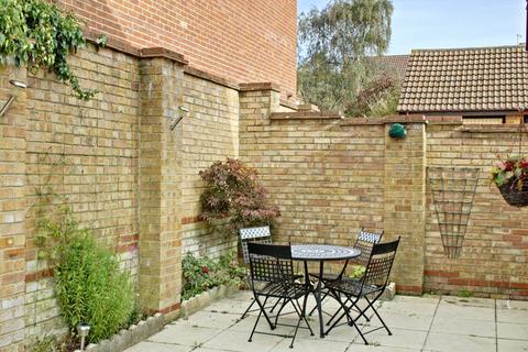 1 bedroom mews for sale, Harcombe Close, Canford Heath