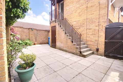 1 bedroom mews for sale, Harcombe Close, Canford Heath