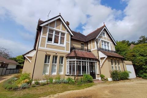 2 bedroom ground floor flat for sale, Cavendish Road, Bournemouth