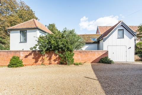 3 bedroom detached house for sale, Saxlingham Nethergate