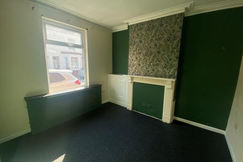 2 bedroom terraced house to rent, Myrtle Street, Crewe