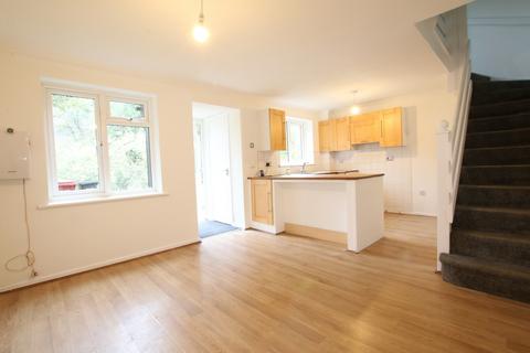 undefined, Colnbrook