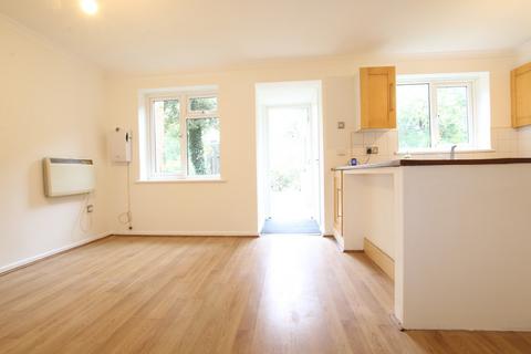 undefined, Colnbrook
