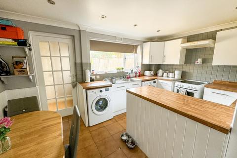 2 bedroom terraced house for sale, Spa Road, Hockley