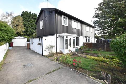 3 bedroom semi-detached house to rent, Peacock Street, Scunthorpe