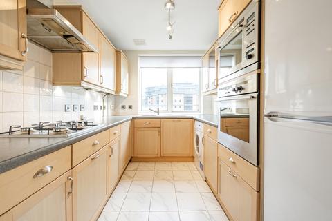 3 bedroom apartment to rent, North Bank London NW8