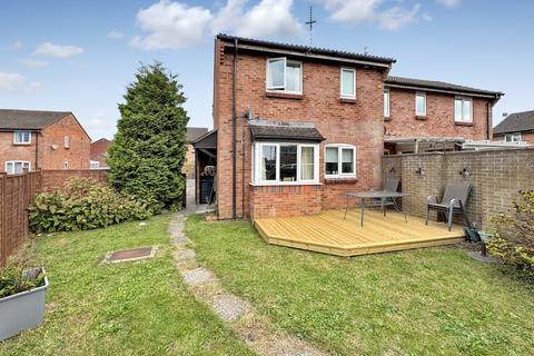 1 bedroom end of terrace house for sale, Phipps Close, Westbury