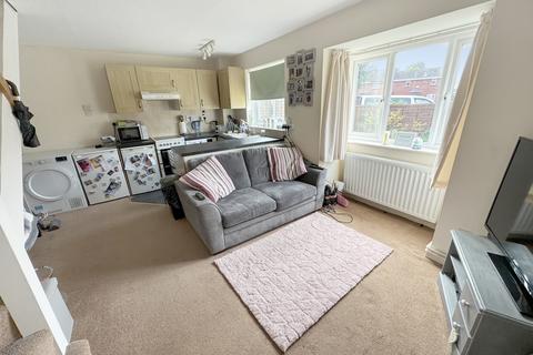 1 bedroom end of terrace house for sale, Phipps Close, Westbury