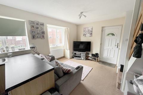 1 bedroom end of terrace house for sale, Phipps Close, Westbury