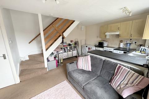 1 bedroom end of terrace house for sale, Phipps Close, Westbury