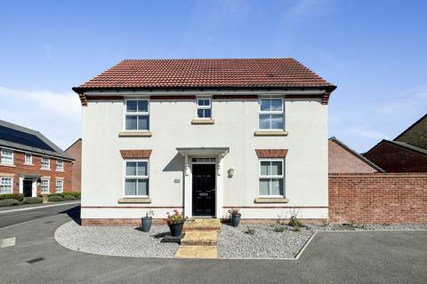 3 bedroom detached house for sale, Cheviot Road, Westbury