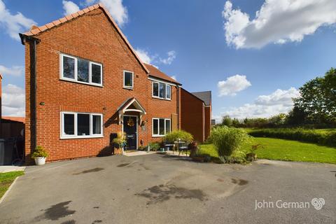 5 bedroom detached house for sale, Dormouse Close, East Leake