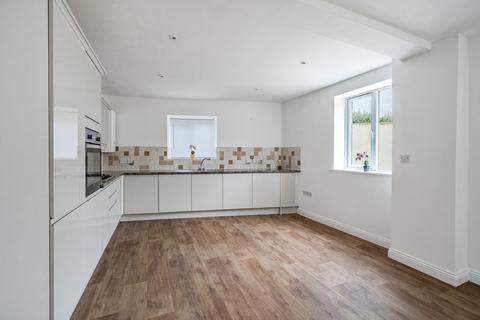 3 bedroom barn conversion to rent, Oakhayes Road, Woodbury