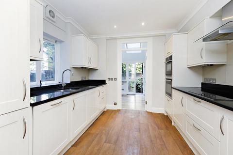 3 bedroom apartment to rent, Holland Road, Kensington, W14