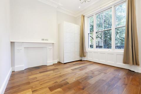 3 bedroom apartment to rent, Holland Road, Kensington, W14