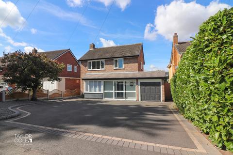 3 bedroom detached house for sale, Sheepcote Lane, Amington