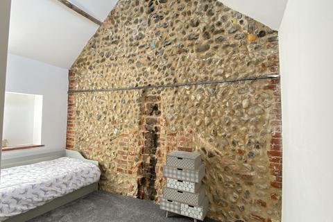 3 bedroom cottage for sale, Angel Yard, Sheringham NR26