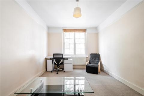 3 bedroom apartment to rent, Queen Alexandra Mansions, Hastings Street, Kings Cross, WC1H