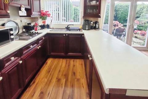 18 Westeria Close, Birmingham, B36 9DT