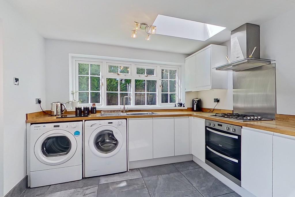 1 Monkspath, INSIDE-31