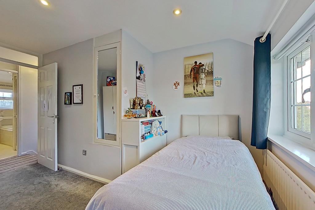 1 Monkspath, INSIDE-01