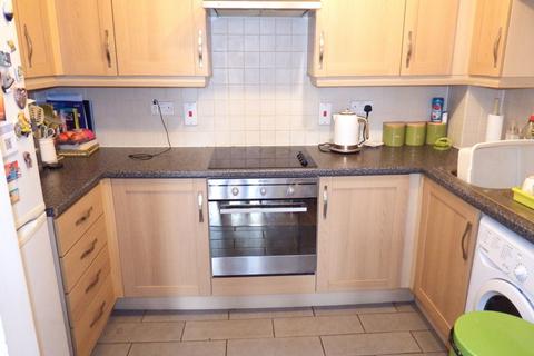 2 bedroom apartment for sale, Aylward Drive, Stevenage, Herts, SG2