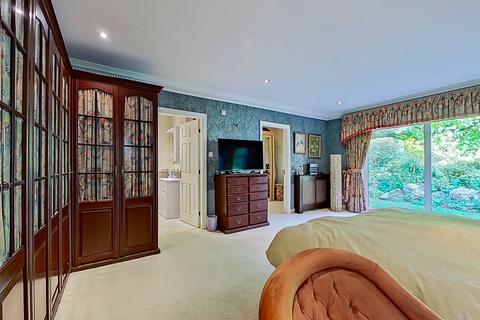 3 Halloughton Road, Four Oaks, Sutton Coldfield, B74 2QG