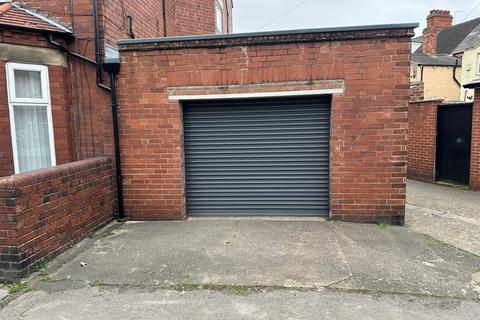 Garage to rent, Garage , 15  Kingsway