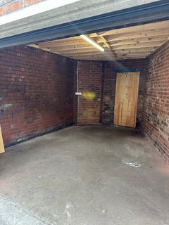 Garage to rent, Garage , 15  Kingsway