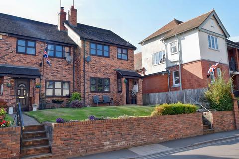 3 bedroom end of terrace house for sale, Cheshire Street, Audlem