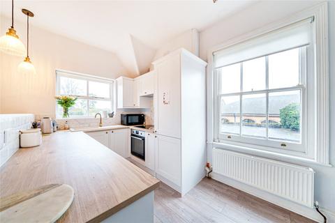 3 bedroom flat for sale, Benedicts, Devonshire Road, Weybridge, Surrey, KT13