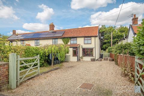 3 bedroom semi-detached house for sale, Long Stratton Road, Forncett St Peter