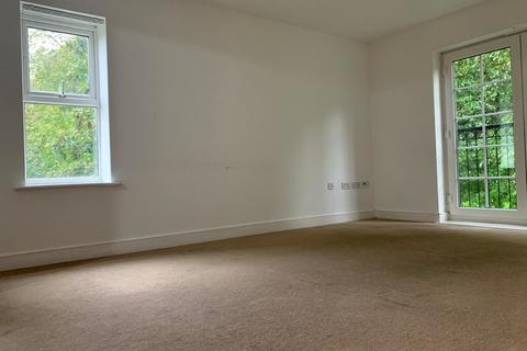 2 bedroom apartment to rent, Stoneyholme Avenue, Manchester