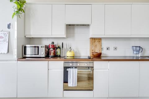 1 bedroom apartment for sale, Upper Street, Islington, London, N1