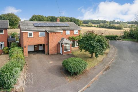 4 bedroom detached house for sale, Old Hall Gardens, Brooke, Norwich