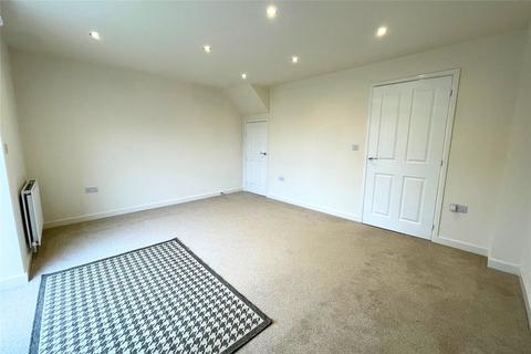 4 bedroom terraced house to rent, Lilac Avenue, Leeds LS14