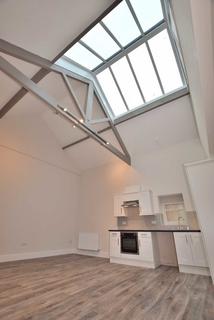 3 bedroom flat to rent, Friars Gate, Friars Wynd, Richmond