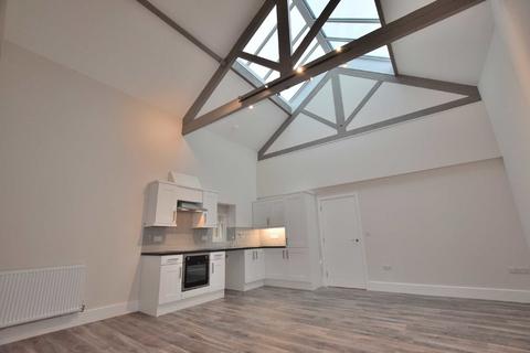 3 bedroom flat to rent, Friars Gate, Friars Wynd, Richmond