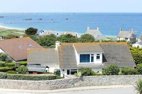 3 bedroom detached house for sale, Route De Picaterre, Alderney