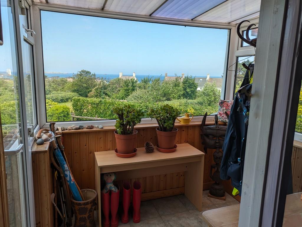 Porch off of front door